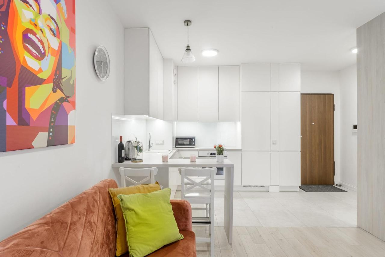 Luxury Apartments On Grzybowska Street In Varsovia Exterior foto
